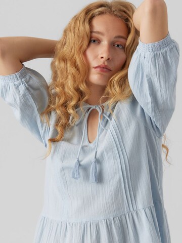 VERO MODA Jurk 'Pretty' in Blauw