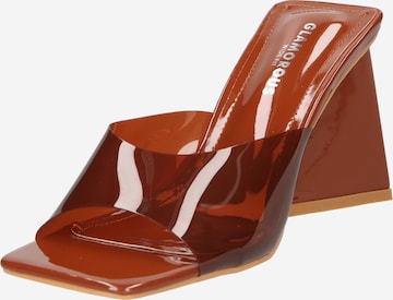 GLAMOROUS - Zapatos abiertos en marrón: frente