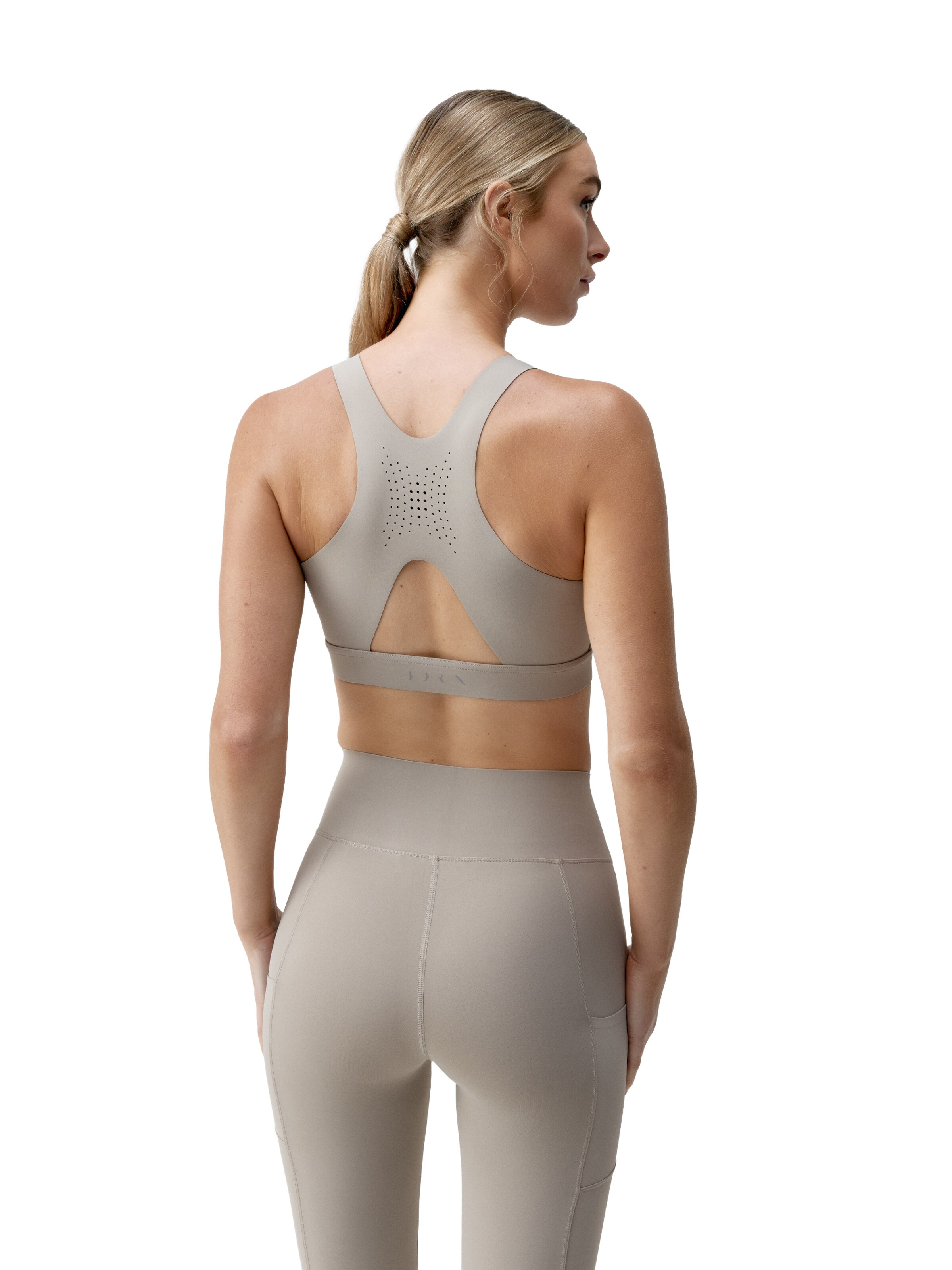 Born Living Yoga Skinny Sportbroek ' Denise ' in Beige