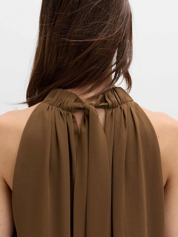 Top di Marks & Spencer in marrone