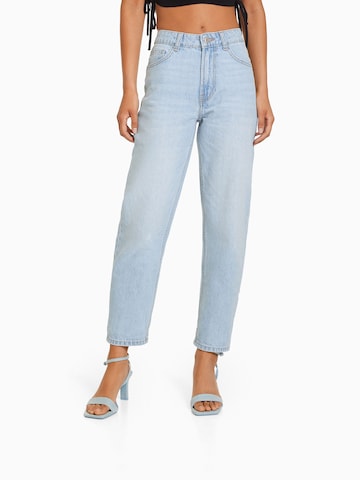 Loosefit Jean Bershka en bleu : devant