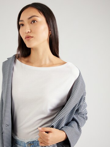 Sisley Shirt in White