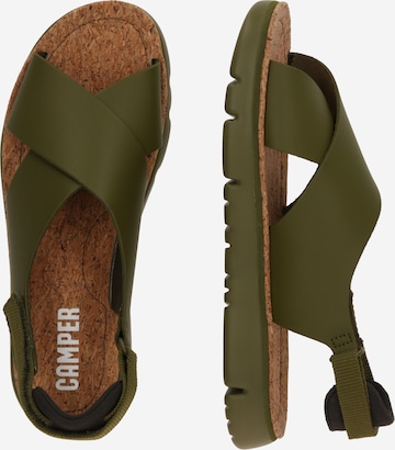 CAMPER - Sandalias 'Oruga' en verde