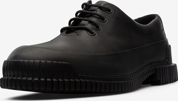 Chaussure à lacets CAMPER en noir : devant