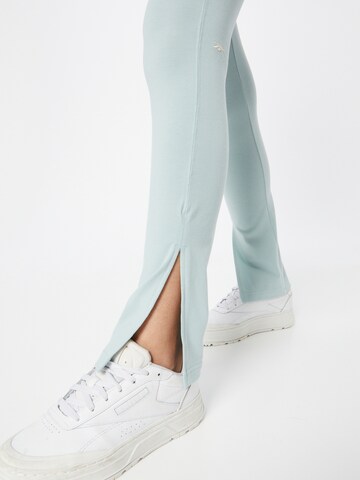 Skinny Leggings di Reebok in grigio