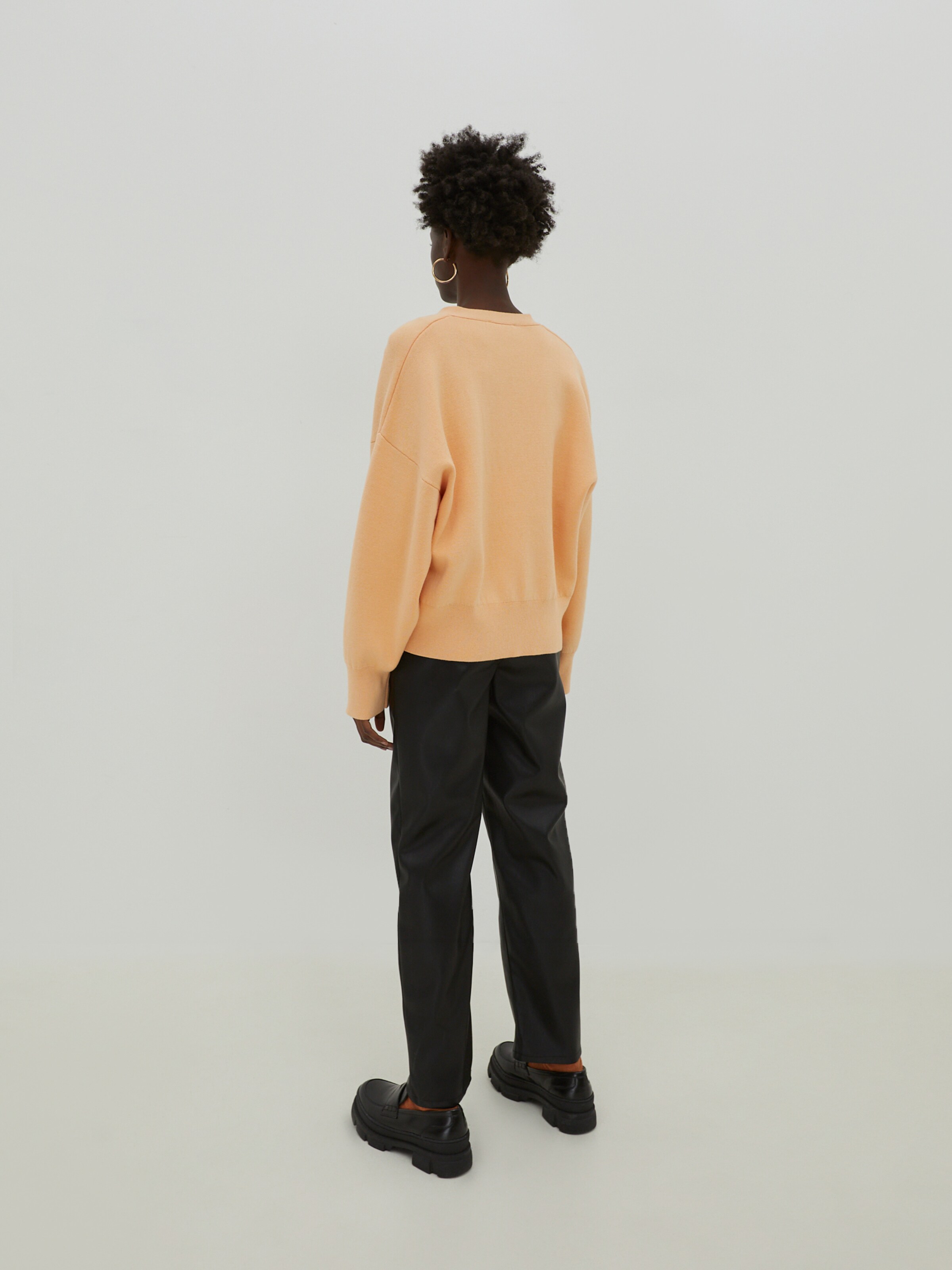 Frauen Pullover & Strick EDITED Strickjacke 'Hazel' in Apricot - CW46538 Frauen Pullover & Strick EDITED Strickjacke 'Hazel' in Apricot - CW46538