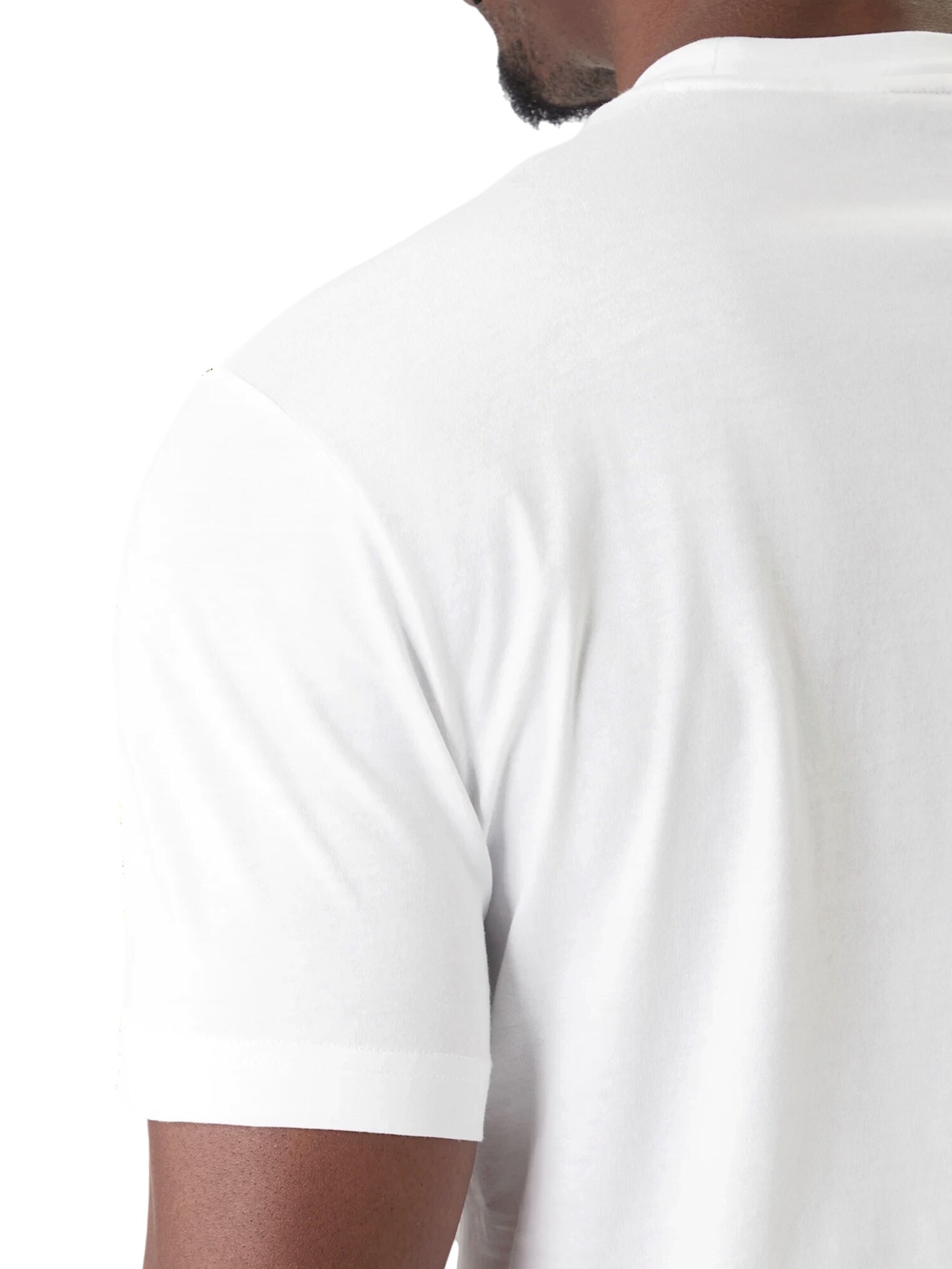 EA7 Emporio Armani Shirt in White