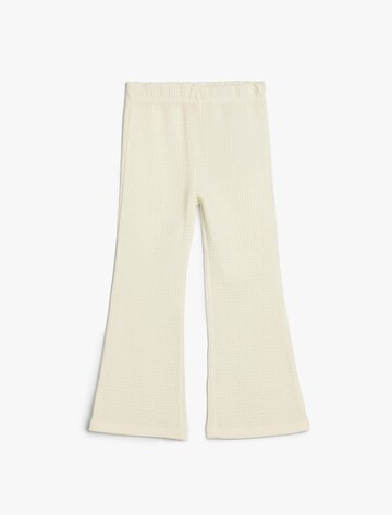 Koton Flared Broek in Beige: voorkant