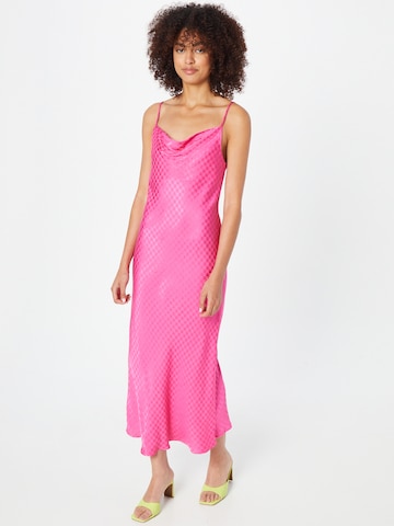 Warehouse Φόρεμα σε ροζ: μπροστά