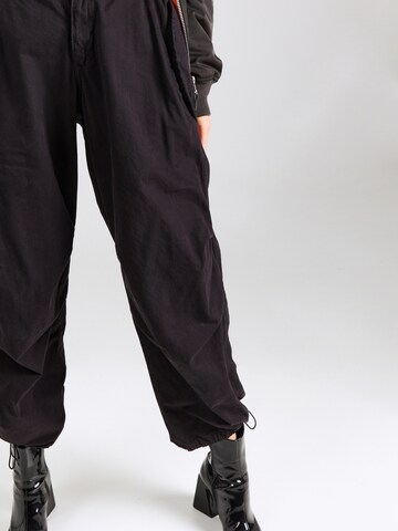 Loosefit Pantaloni de la iets frans pe negru