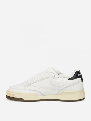 Sneaker bassa di Reebok in bianco