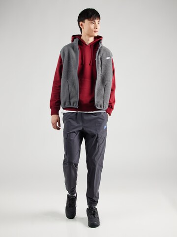 Nike Sportswear Regular Fit Sweatshirt 'Club Fleece' i rød