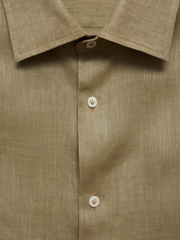 MANGO MAN Regular fit Button Up Shirt 'Parrot' in Green