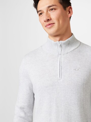 HOLLISTER Pullover in Grau