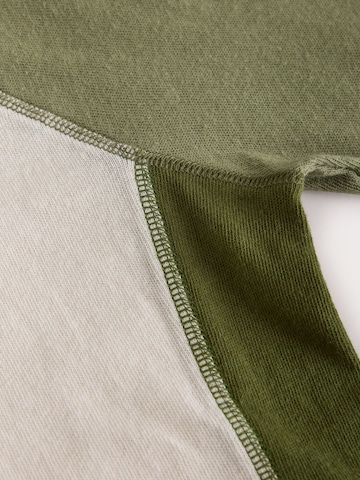 Next - Camiseta en verde