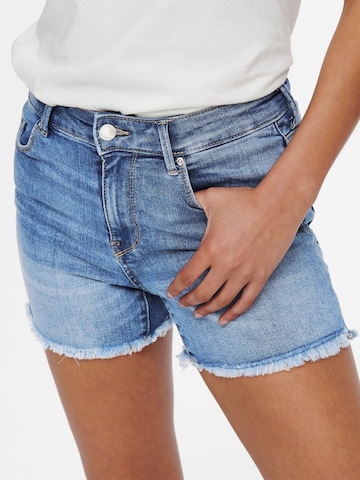 Only Petite Slimfit Shorts 'Blush' in Blau