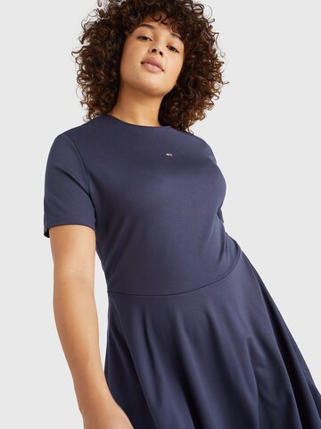Tommy Jeans Curve Dress in Blau