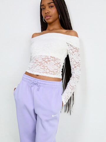 Nike Sportswear Конический (Tapered) Штаны 'PHNX FLC' в Лиловый