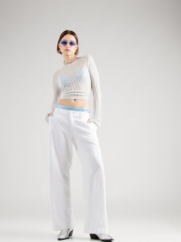 Wide leg Pantaloni 'Jamie' di WEEKDAY in bianco