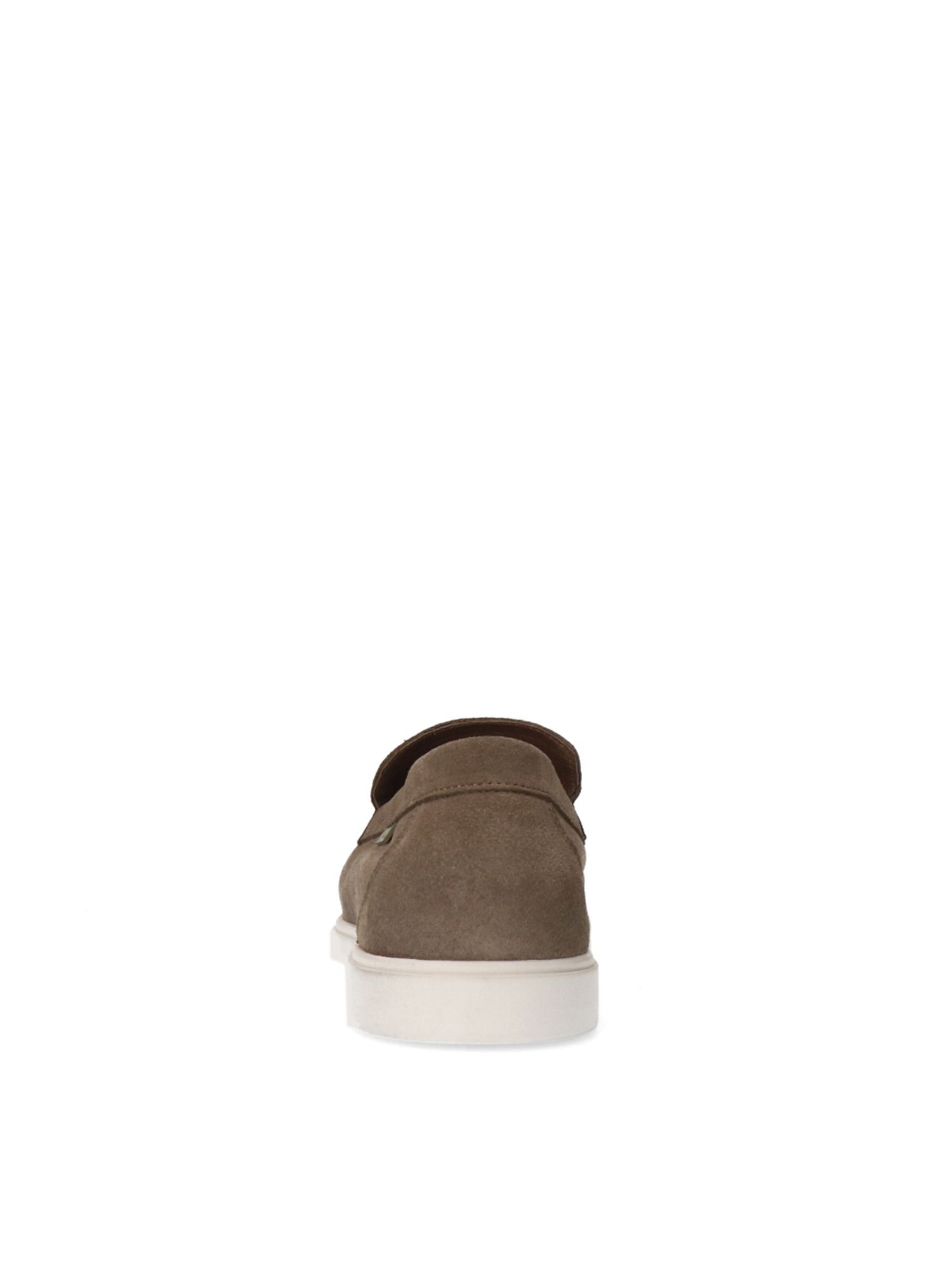 MANFIELD Classic Flats in Brown