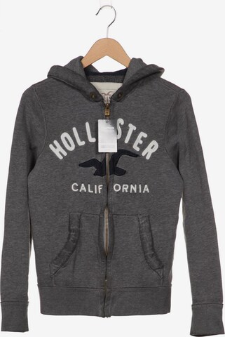 HOLLISTER Sweatshirt & Zip-Up Hoodie in S in Grey: front