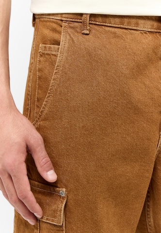 MUSTANG Loose fit Cargo Jeans 'Toledo' in Brown