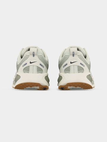 NIKE Sportssko 'VOMERO 18' i grå