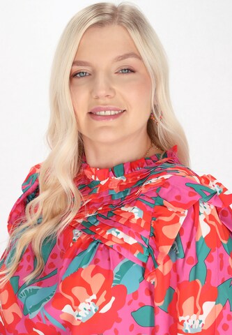 IZIA - Blusa en rosa