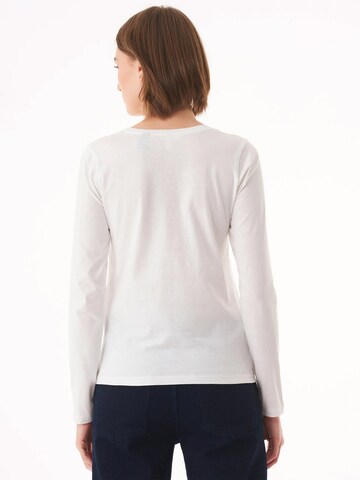 Organication Shirt in Weiß
