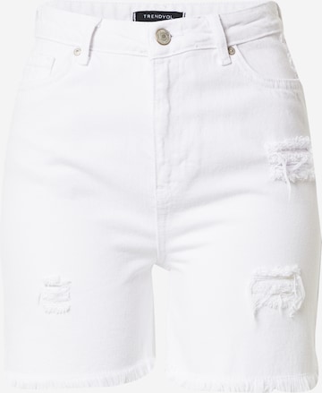 Trendyol Regular Jeans in Wit: voorkant