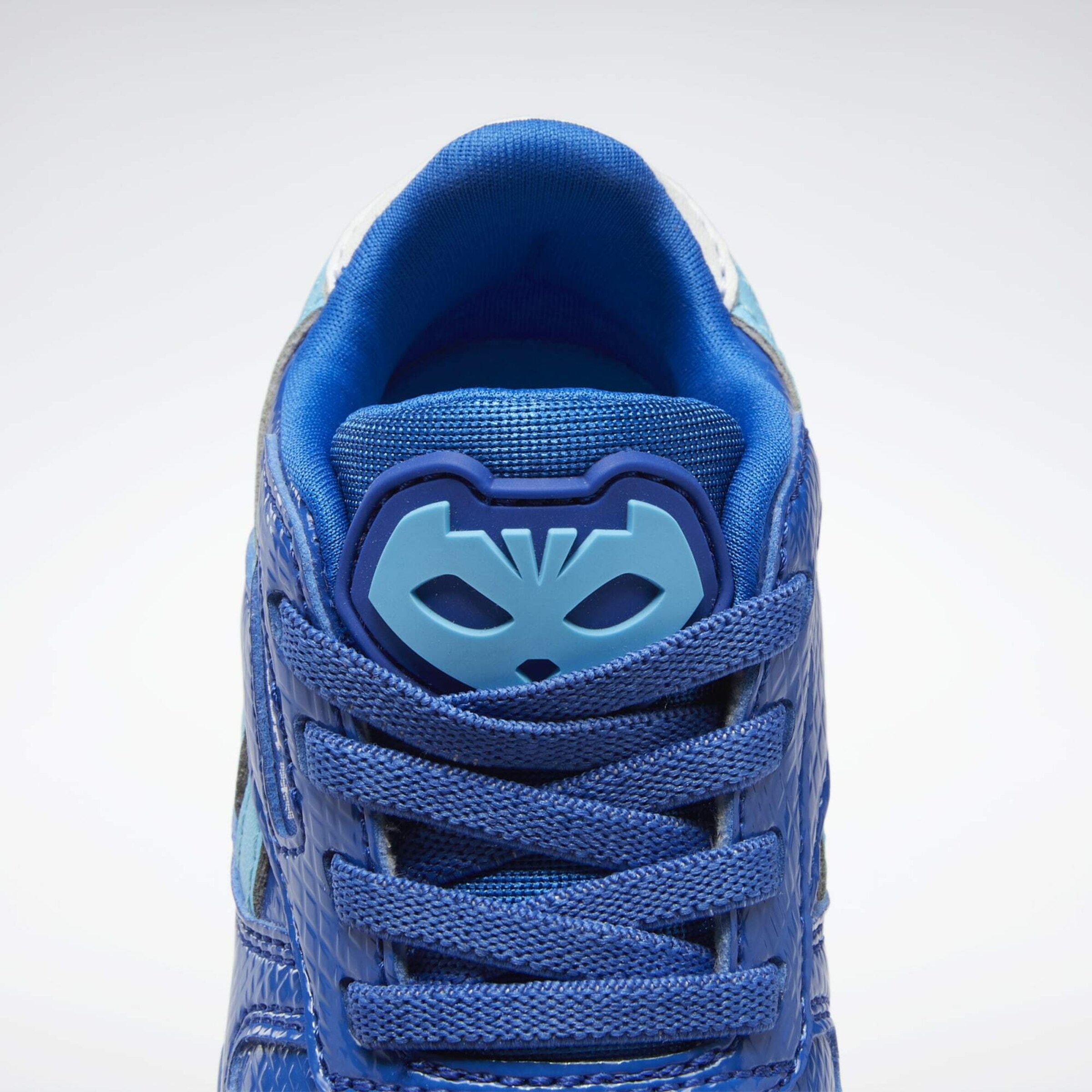 Kinder Kids (Gr. 92-140) Reebok Classics Sneaker 'Masks' in Blau, Hellblau - GY30113 Kinder Kids (Gr. 92-140) Reebok Classics Sneaker 'Masks' in Blau, Hellblau - GY30113