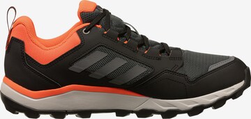 Chaussure basse 'Tracerocker 2.0' ADIDAS TERREX en noir