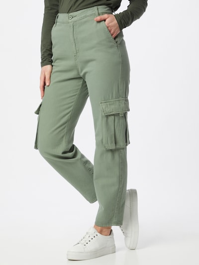 LEVI'S Cargo hlače u smaragdno zelena, Prikaz modela