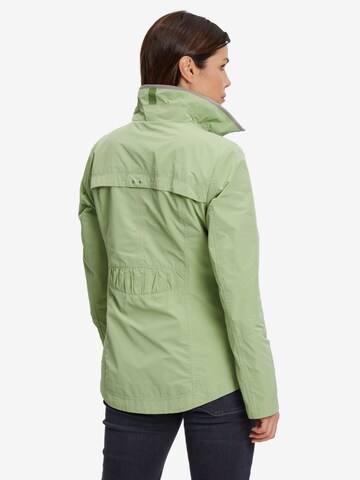 GIL BRET Between-Season Jacket in Green