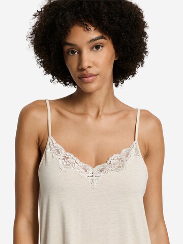 Shorty ' Natural Elegance ' Hanro en beige