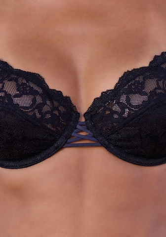 Push-up Soutien-gorge LASCANA en noir