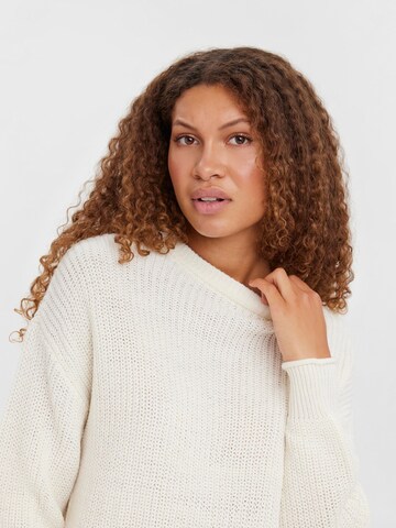 balta Vero Moda Tall Megzta suknelė 'VMLEA'