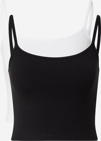 ONLY Top in Black: front