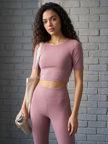 Tommy Life - Fato de desporto em rosa: frente