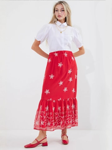 Bigdart Skirt in Red