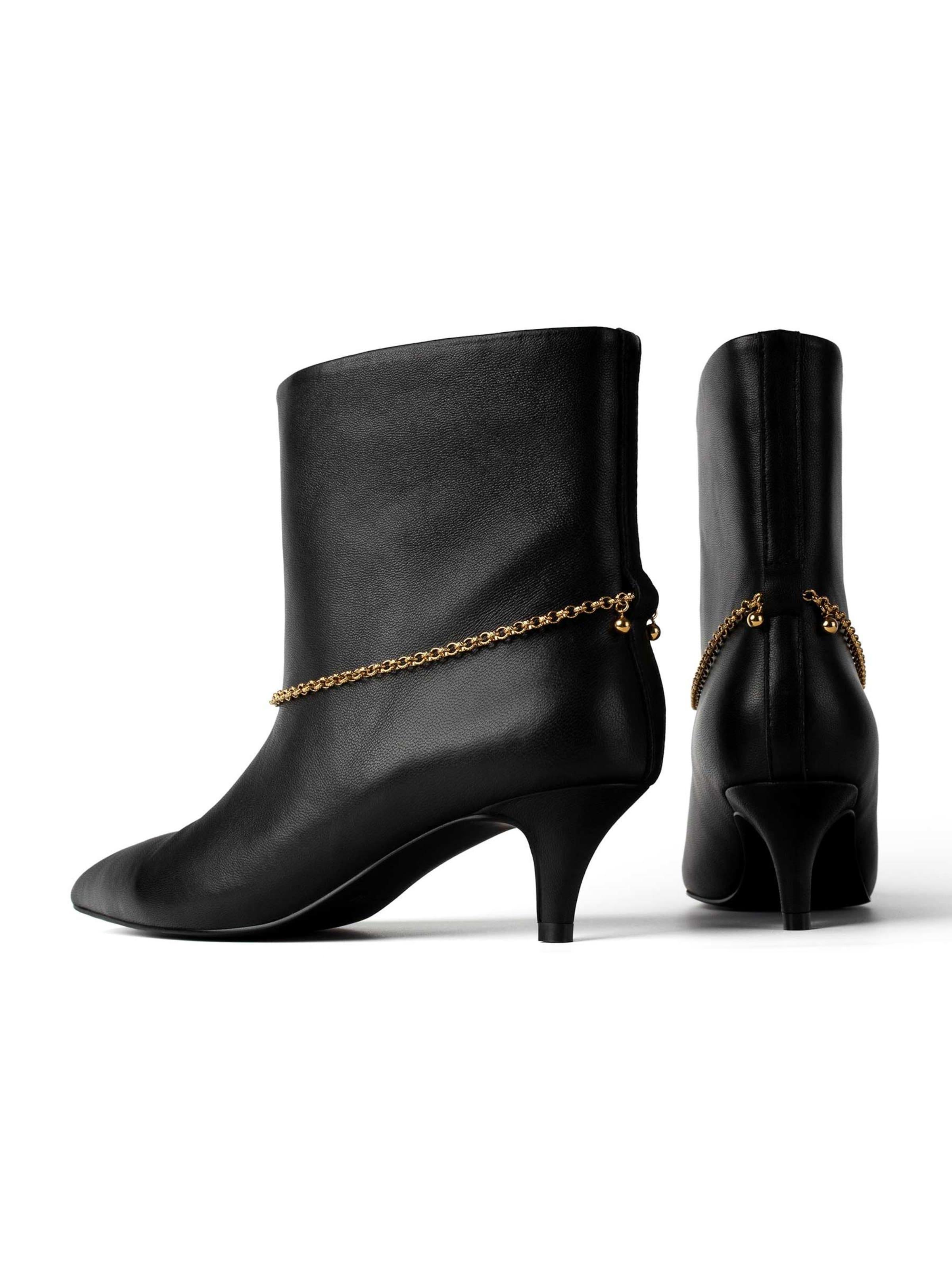 L37 HANDMADE SHOES Ankle boots 'STELLA' in Black