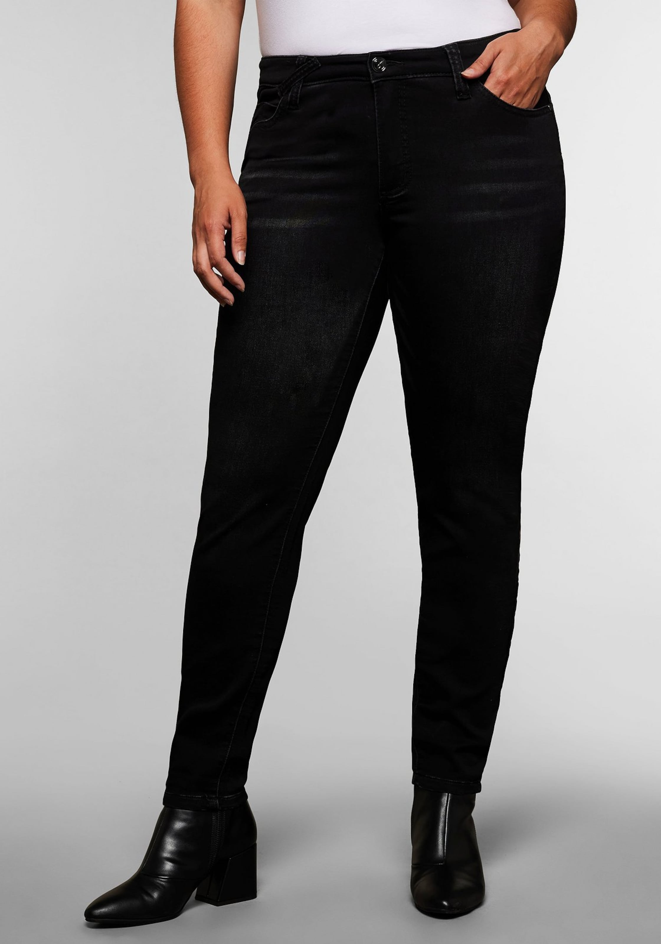 Frauen Große Größen SHEEGO Jeans in Schwarz - IB97371 Frauen Große Größen SHEEGO Jeans in Schwarz - IB97371