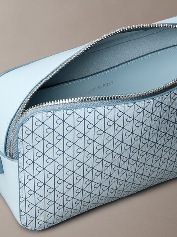 zils Calvin Klein Pleca soma
