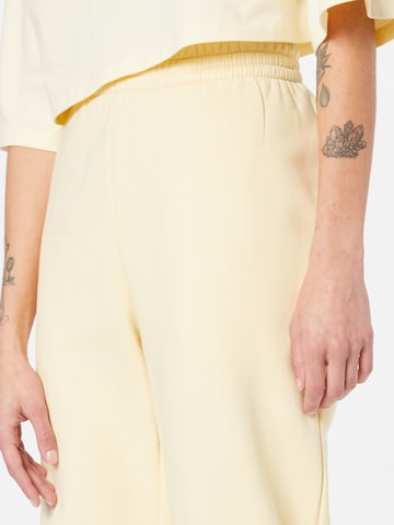 Tapered Pantaloni '2ND Play Thinktwice' di 2NDDAY in giallo