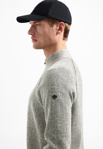 No Excess Pullover in Beige