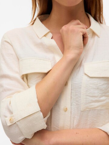 Camicia da donna 'VMRay' di VERO MODA in bianco
