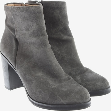 ROYAL REPUBLIQ Stiefeletten 41 in Grau: Vorderseite