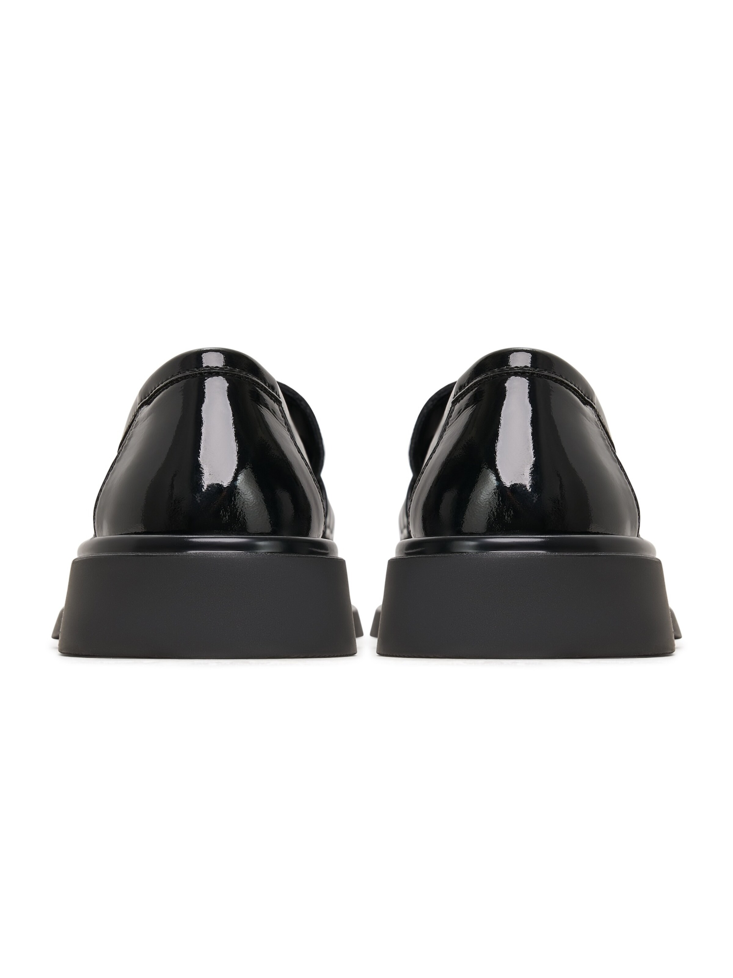 CESARE GASPARI Classic Flats in Black