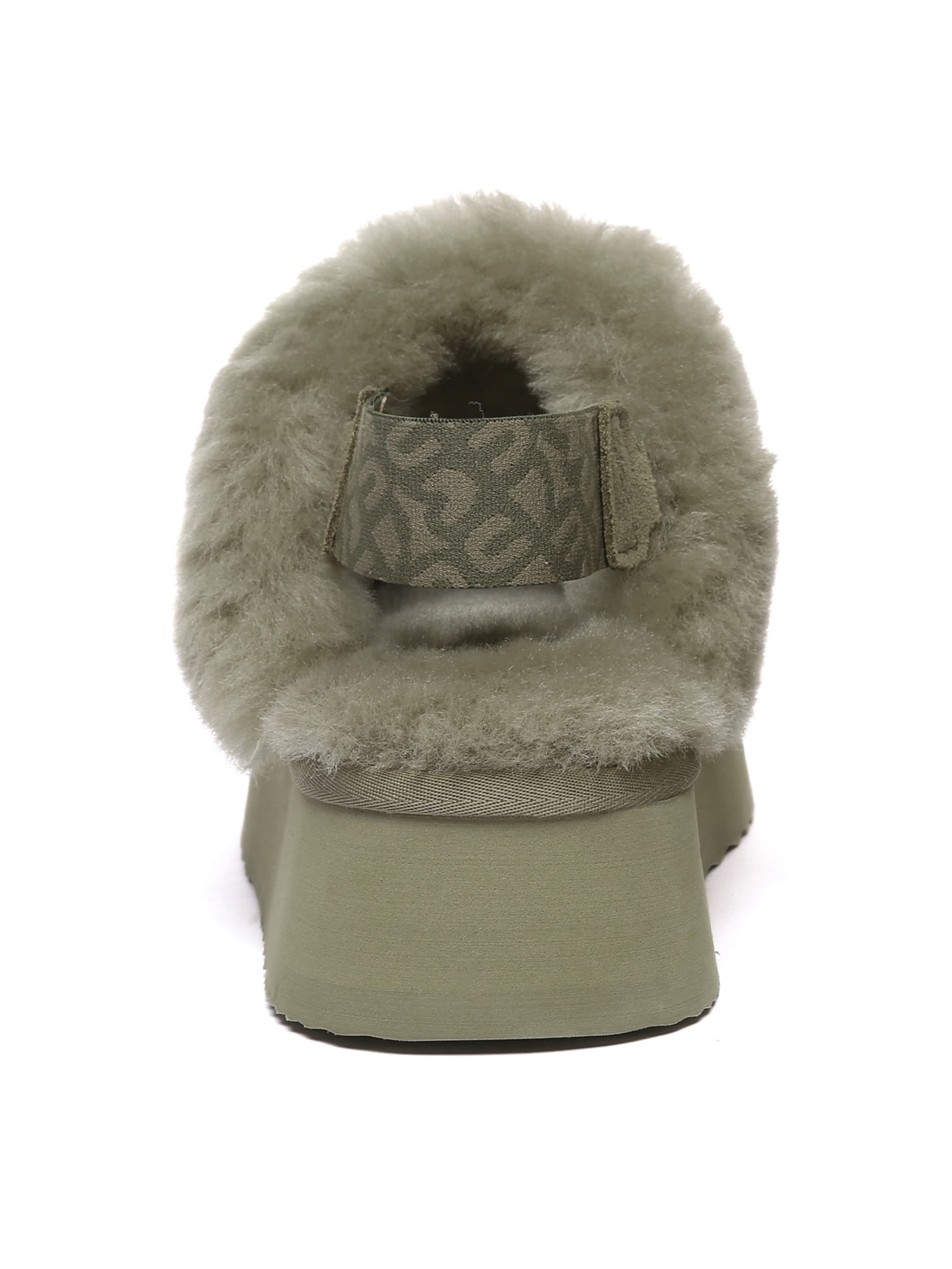 Everau Slippers in Brown