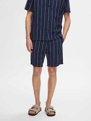 SELECTED HOMME Regular Shorts 'West' in Blau: predná strana